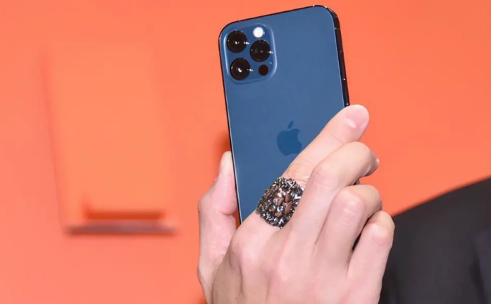 夹江苹果手机维修分享iPhone12系列重启方法教程 